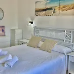 Sa Vinjolita Con Piscina Junto La Playa * Cala'N Blanes (Menorca)