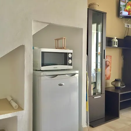 Sa Vinjolita Con Piscina Junto La Playa * Cala'N Blanes (Menorca)