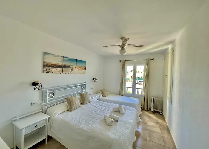 Sa Vinjolita Con Piscina Junto La Playa * Cala'N Blanes (Menorca)