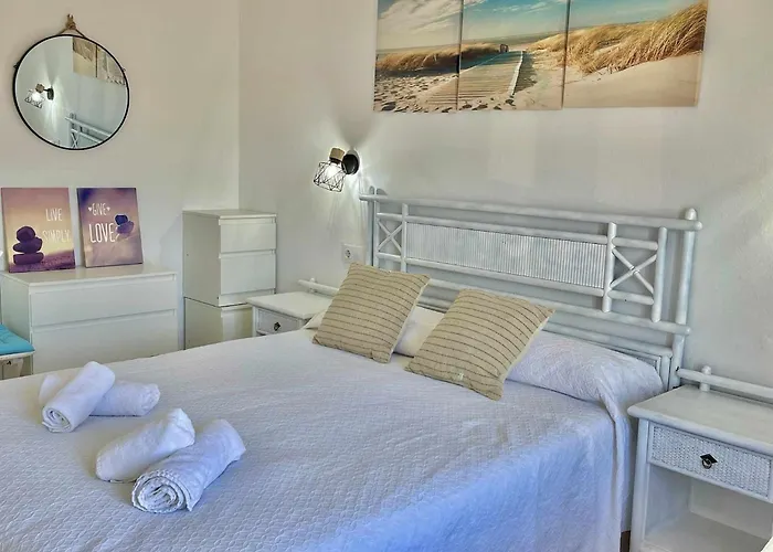 Sa Vinjolita Con Piscina Junto La Playa * Cala'N Blanes (Menorca)